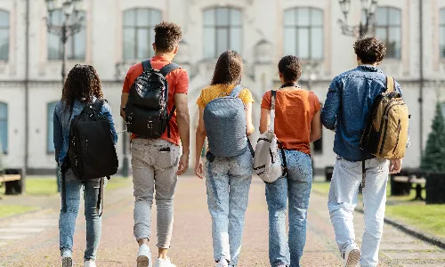 Best London areas for Thai expats and students