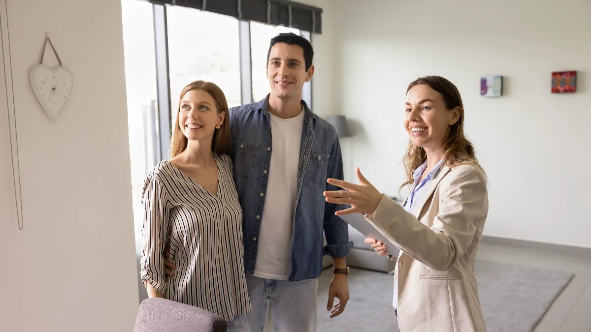 showing apartment